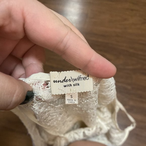 Wilfred Lace Tanktop - Picture 3 of 3